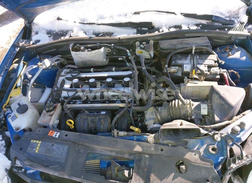 Photo 10 of 2010 Ford Focus SE (VIN 1FAHP3FN6AW133126)