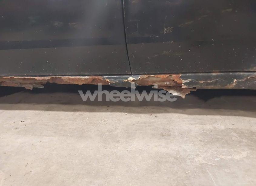 Photo 6 of 2010 Ford Focus SE (VIN 1FAHP3FN6AW137516)