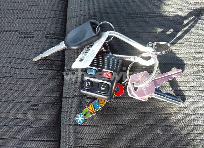 Photo 11 of 2010 Ford Focus SE (VIN 1FAHP3FN6AW202736)