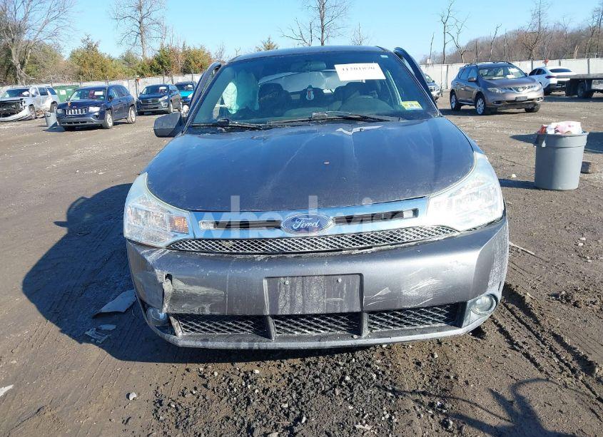 Photo 12 of 2010 Ford Focus SE (VIN 1FAHP3FN6AW202736)