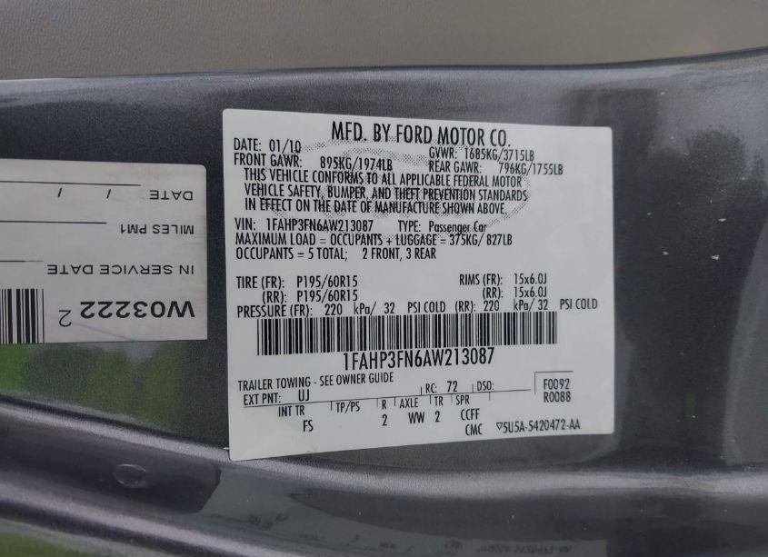 Photo 9 of 2010 Ford Focus SE (VIN 1FAHP3FN6AW213087)