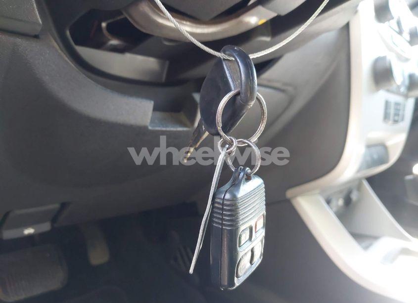 Photo 11 of 2010 Ford Focus SE (VIN 1FAHP3FN6AW223943)