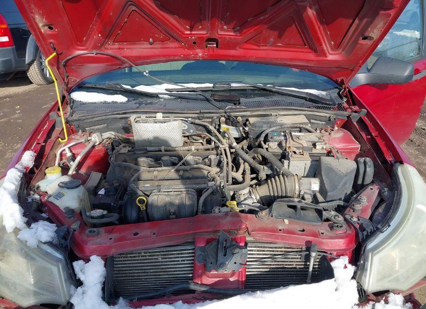 Photo 10 of 2010 Ford Focus SE (VIN 1FAHP3FN6AW258627)