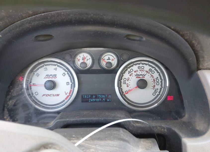 Photo 7 of 2010 Ford Focus SE (VIN 1FAHP3FN6AW258627)