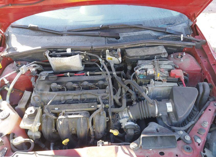 Photo 10 of 2010 Ford Focus SE (VIN 1FAHP3FN6AW268137)