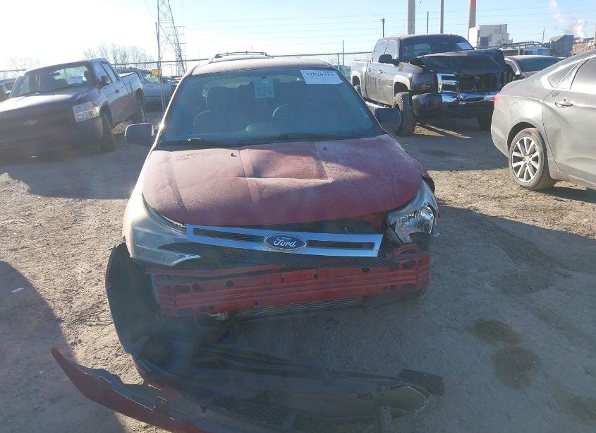 Photo 12 of 2010 Ford Focus SE (VIN 1FAHP3FN6AW268137)