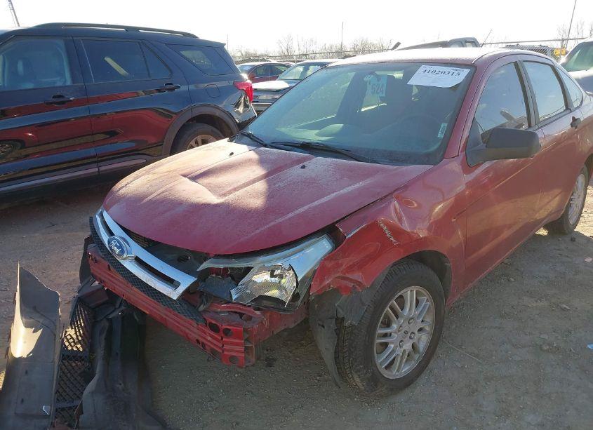 Photo 6 of 2010 Ford Focus SE (VIN 1FAHP3FN6AW268137)