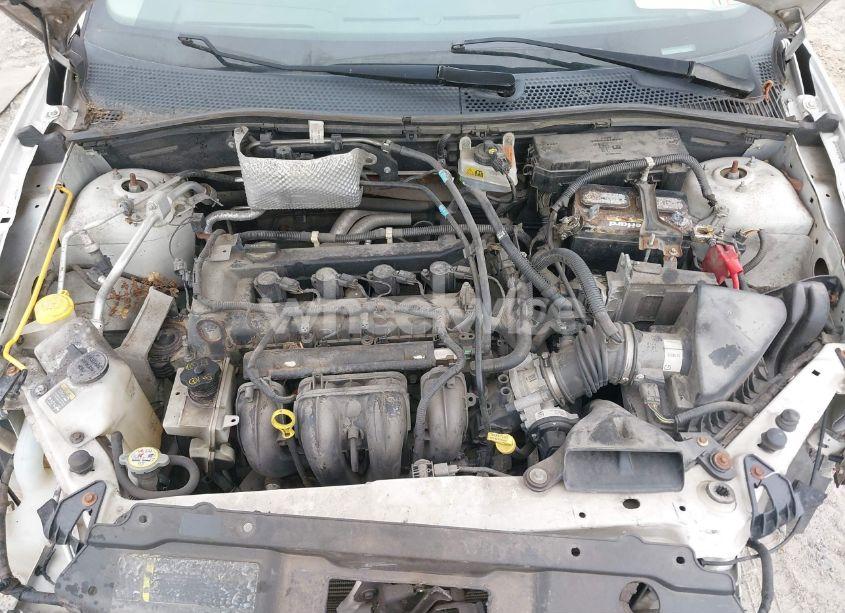 Photo 10 of 2010 Ford Focus SE (VIN 1FAHP3FN6AW293054)