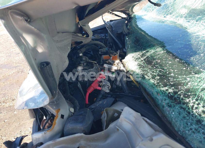 Photo 10 of 2011 Ford Focus SE (VIN 1FAHP3FN6BW145522)