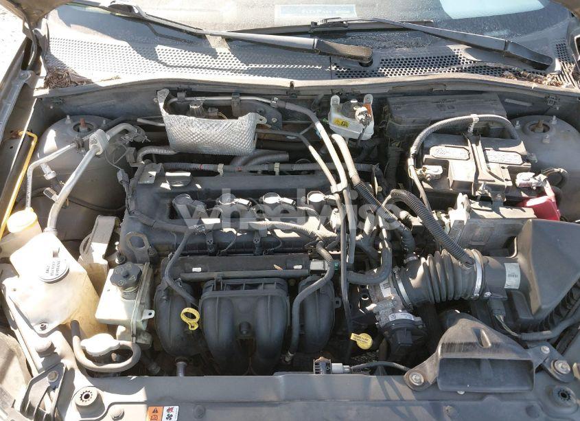 Photo 10 of 2011 Ford Focus SE (VIN 1FAHP3FN6BW146038)