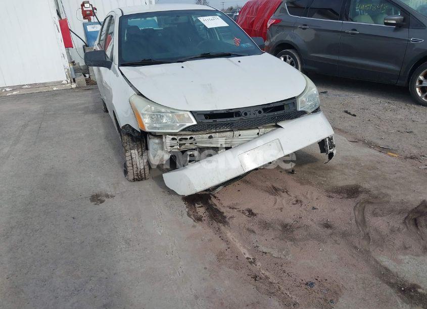 Photo 6 of 2011 Ford Focus SE (VIN 1FAHP3FN6BW176138)