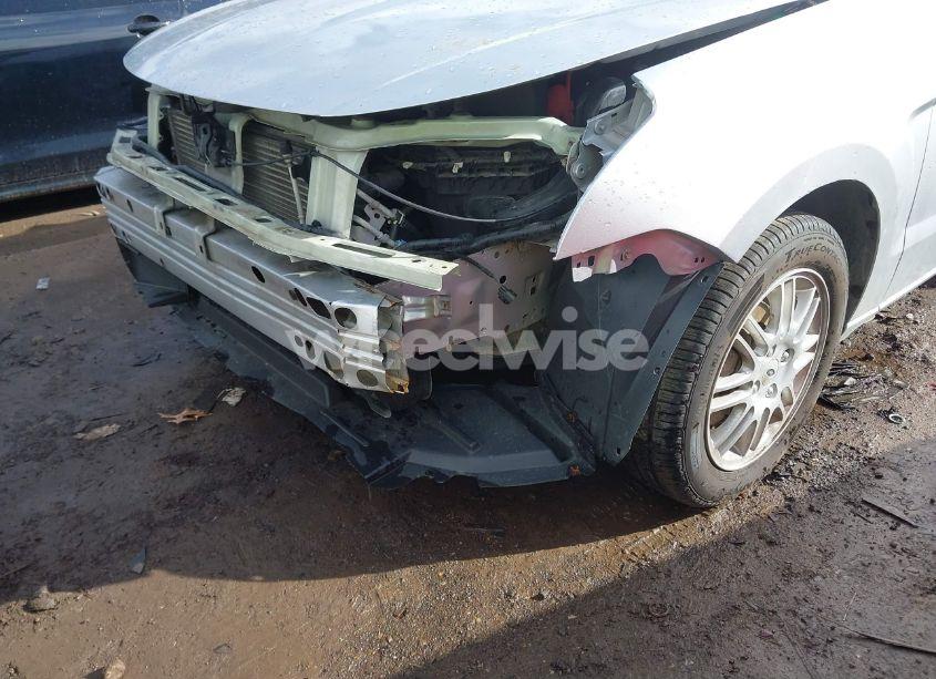 Photo 6 of 2011 Ford Focus SE (VIN 1FAHP3FN6BW188645)