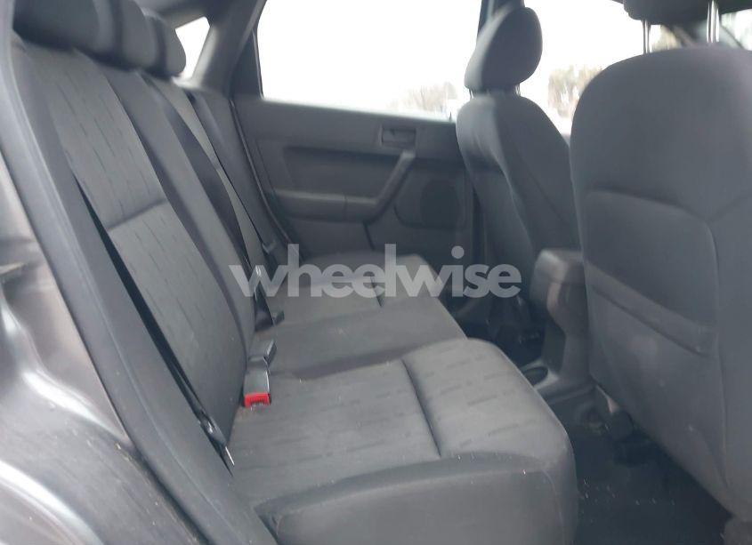 Photo 8 of 2011 Ford Focus SE (VIN 1FAHP3FN6BW195790)