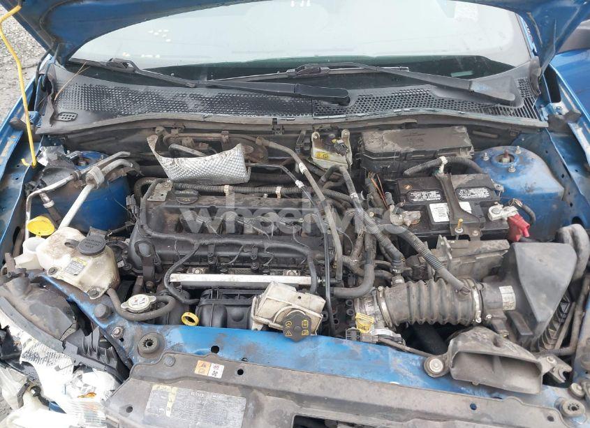 Photo 10 of 2010 Ford Focus SE (VIN 1FAHP3FN7AW117713)