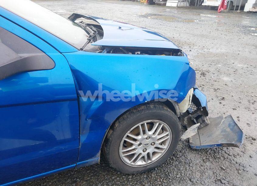 Photo 18 of 2010 Ford Focus SE (VIN 1FAHP3FN7AW117713)