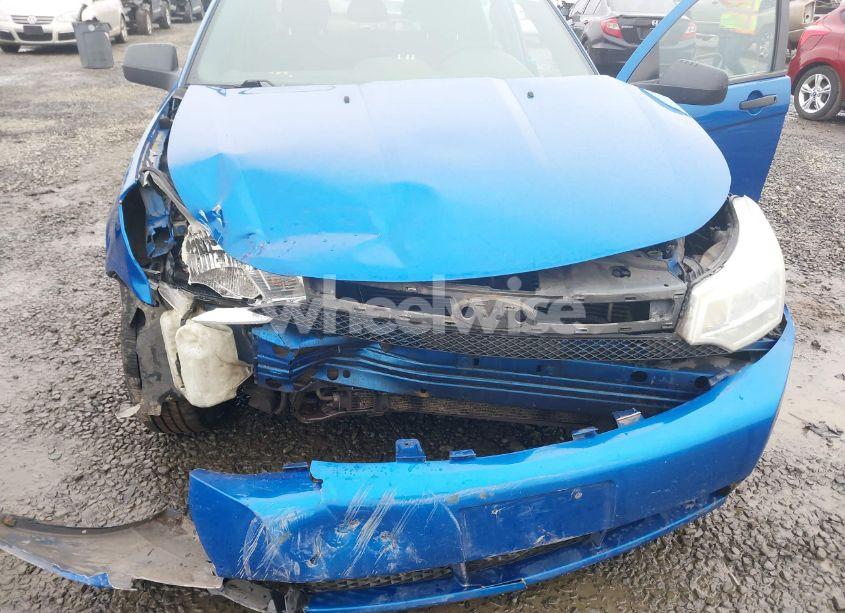 Photo 6 of 2010 Ford Focus SE (VIN 1FAHP3FN7AW117713)