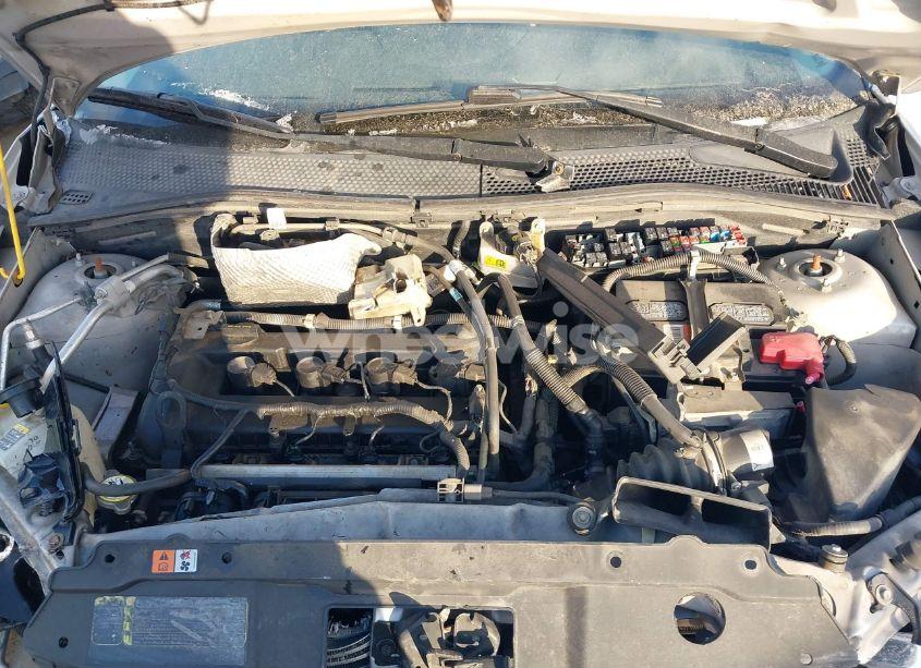 Photo 10 of 2010 Ford Focus SE (VIN 1FAHP3FN7AW122605)