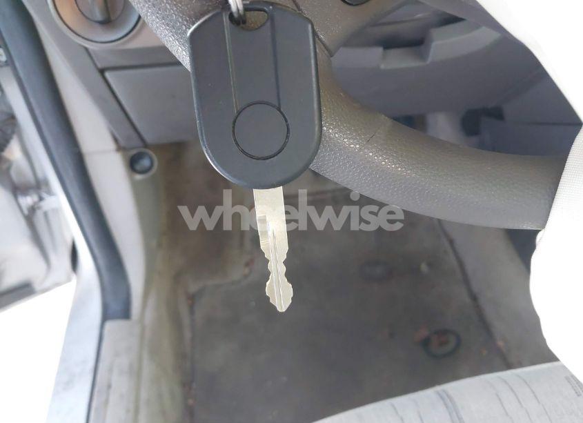 Photo 11 of 2010 Ford Focus SE (VIN 1FAHP3FN7AW122605)