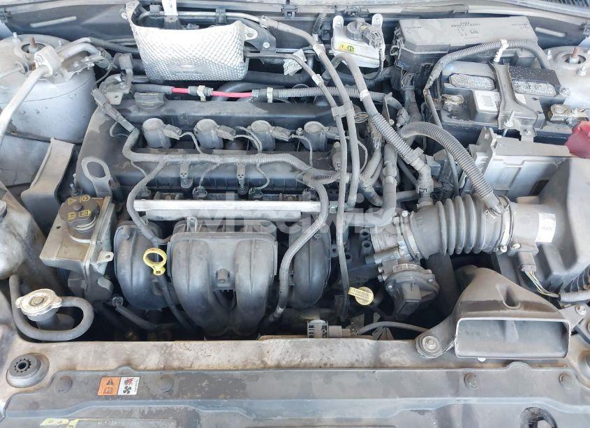 Photo 10 of 2010 Ford Focus SE (VIN 1FAHP3FN7AW124693)