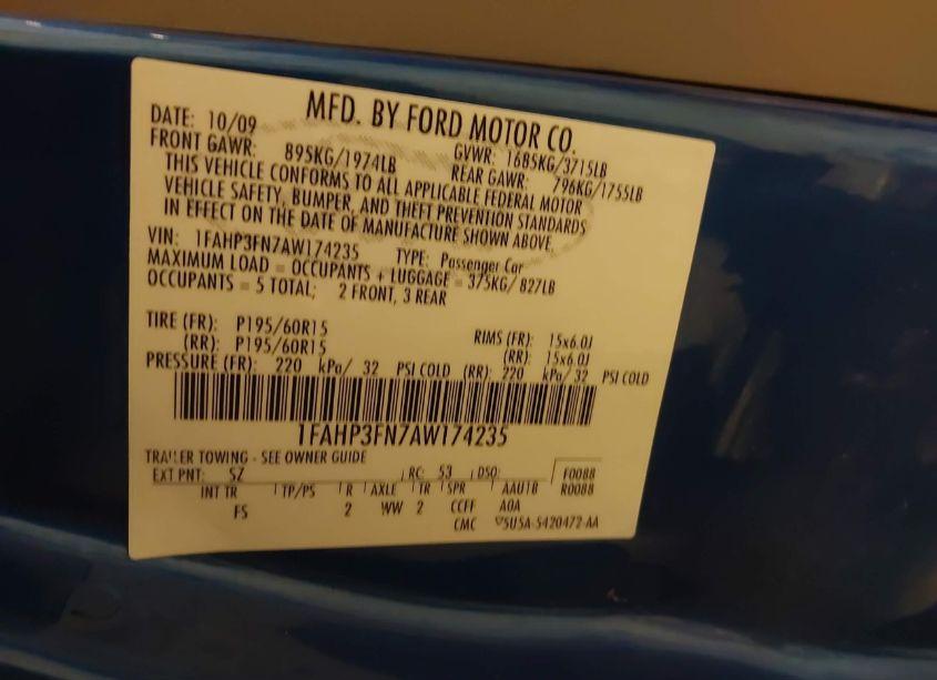 Photo 9 of 2010 Ford Focus SE (VIN 1FAHP3FN7AW174235)