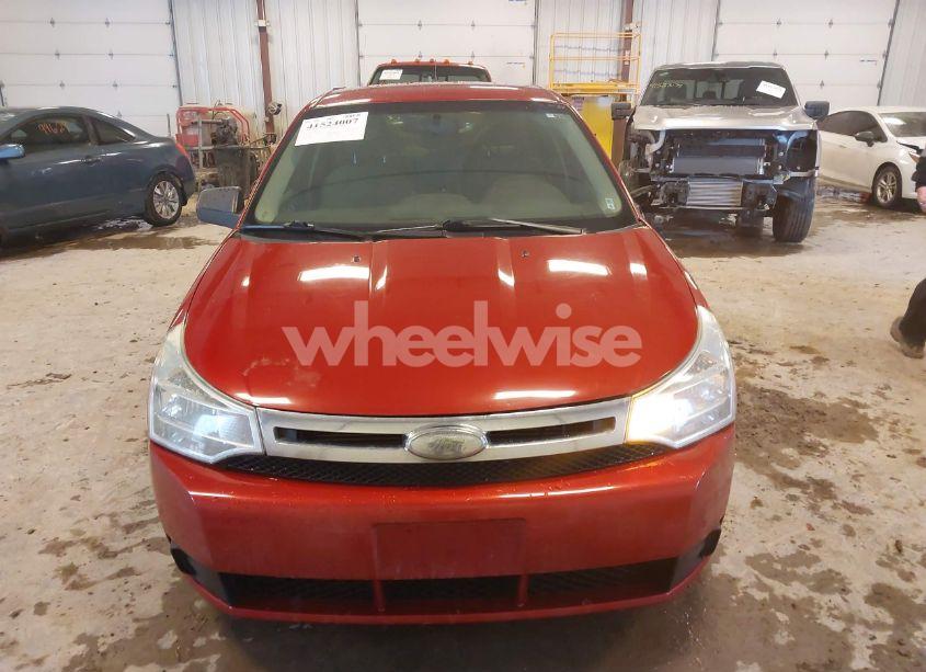 Photo 12 of 2010 Ford Focus SE (VIN 1FAHP3FN7AW184473)