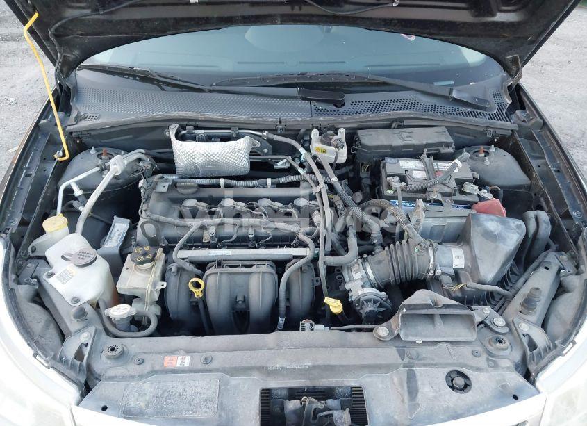 Photo 10 of 2010 Ford Focus SE (VIN 1FAHP3FN7AW199880)