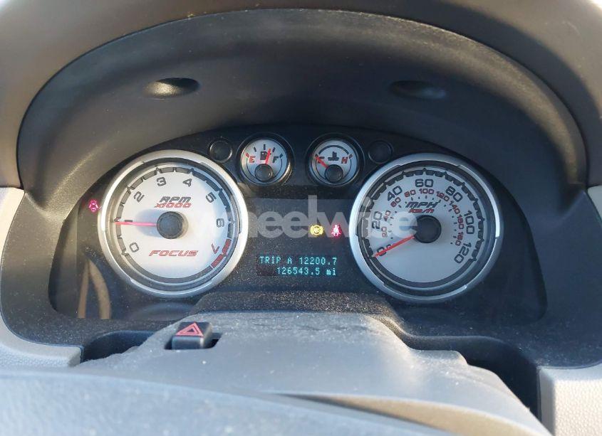 Photo 7 of 2010 Ford Focus SE (VIN 1FAHP3FN7AW199880)