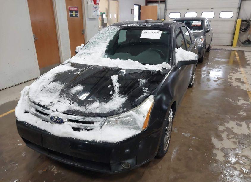 Photo 6 of 2010 Ford Focus SE (VIN 1FAHP3FN7AW254957)