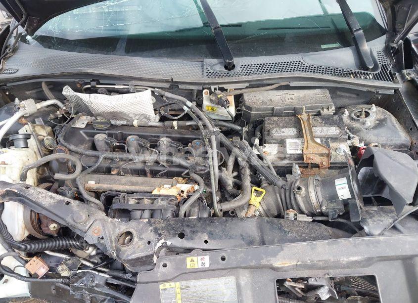 Photo 10 of 2011 Ford Focus SE (VIN 1FAHP3FN7BW100184)