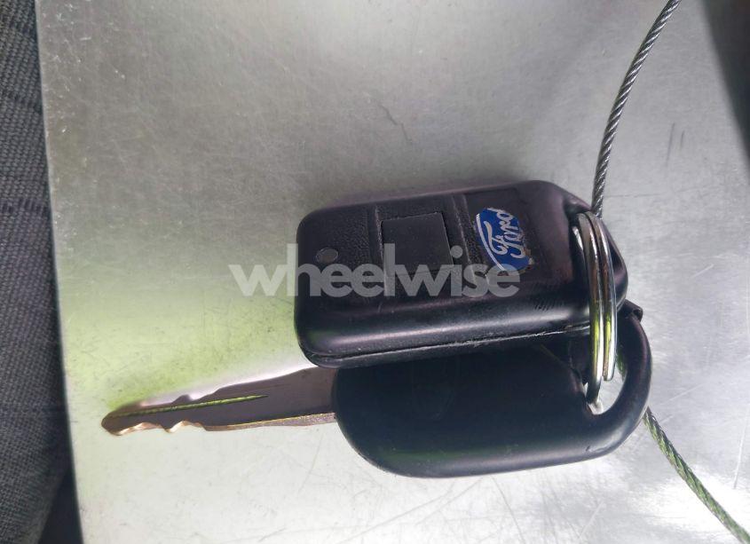 Photo 11 of 2011 Ford Focus SE (VIN 1FAHP3FN7BW125604)