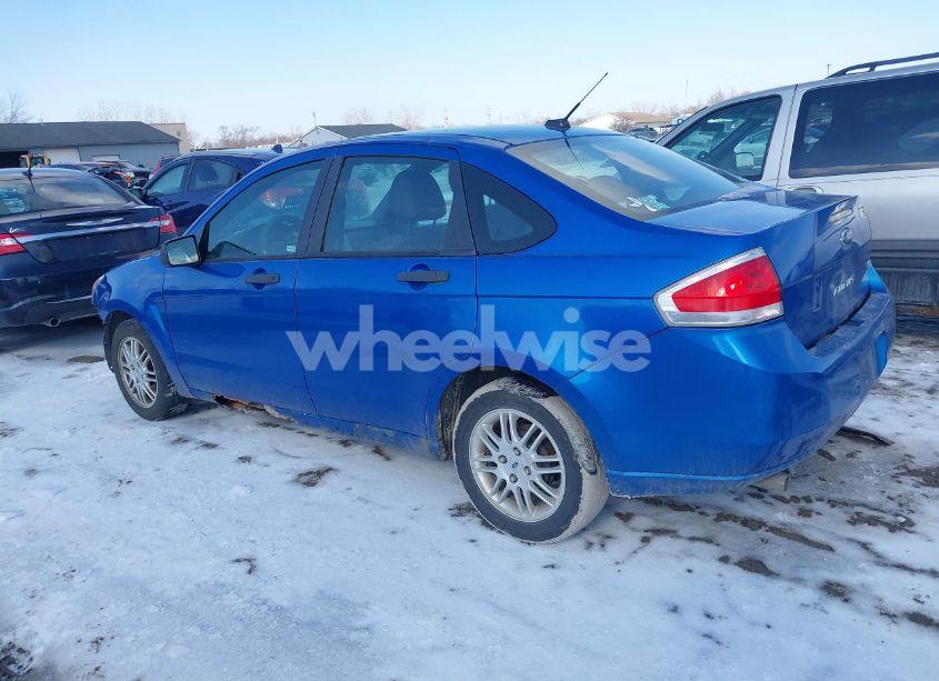Photo 15 of 2011 Ford Focus SE (VIN 1FAHP3FN7BW144430)