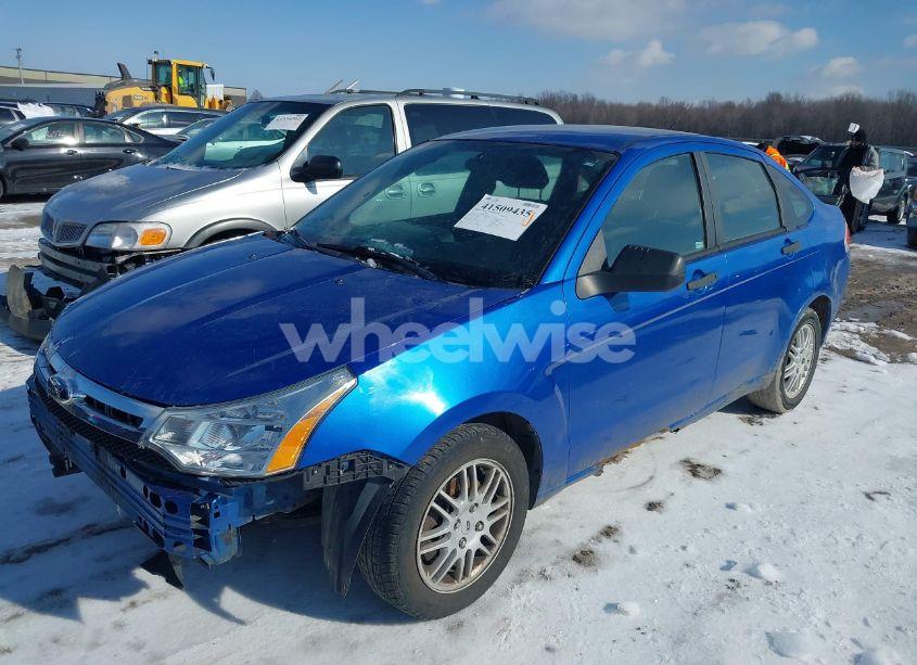 Photo 2 of 2011 Ford Focus SE (VIN 1FAHP3FN7BW144430)