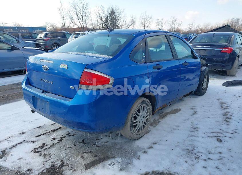 Photo 4 of 2011 Ford Focus SE (VIN 1FAHP3FN7BW144430)