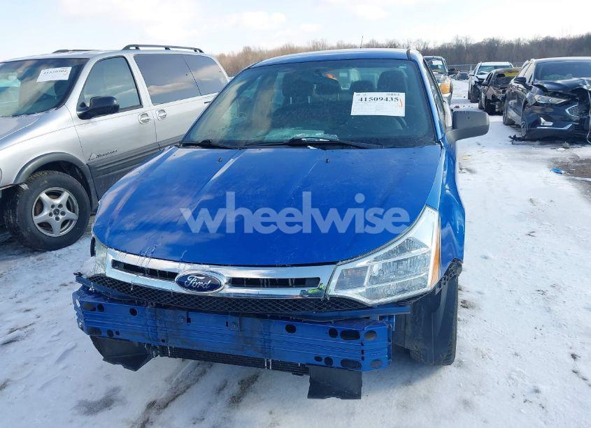 Photo 6 of 2011 Ford Focus SE (VIN 1FAHP3FN7BW144430)