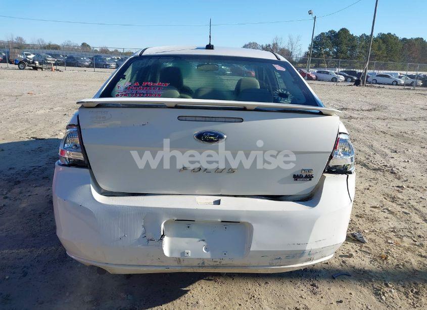 Photo 6 of 2011 Ford Focus SE (VIN 1FAHP3FN7BW193191)