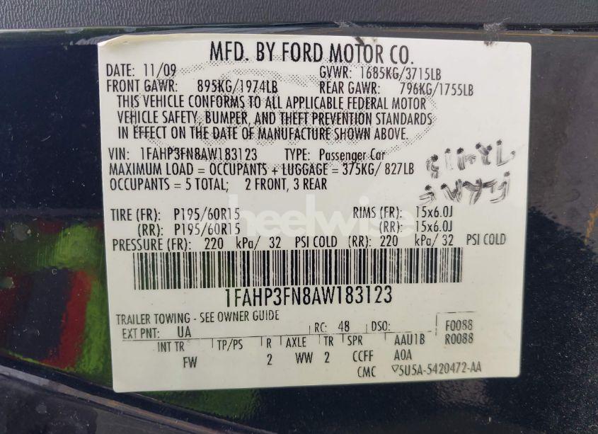 Photo 9 of 2010 Ford Focus SE (VIN 1FAHP3FN8AW183123)