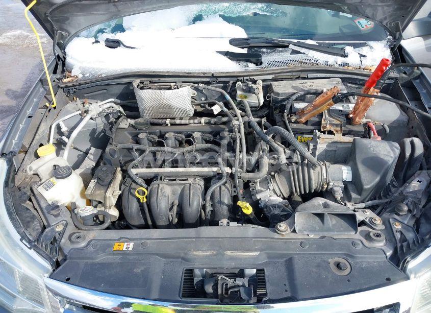 Photo 10 of 2010 Ford Focus SE (VIN 1FAHP3FN8AW193473)