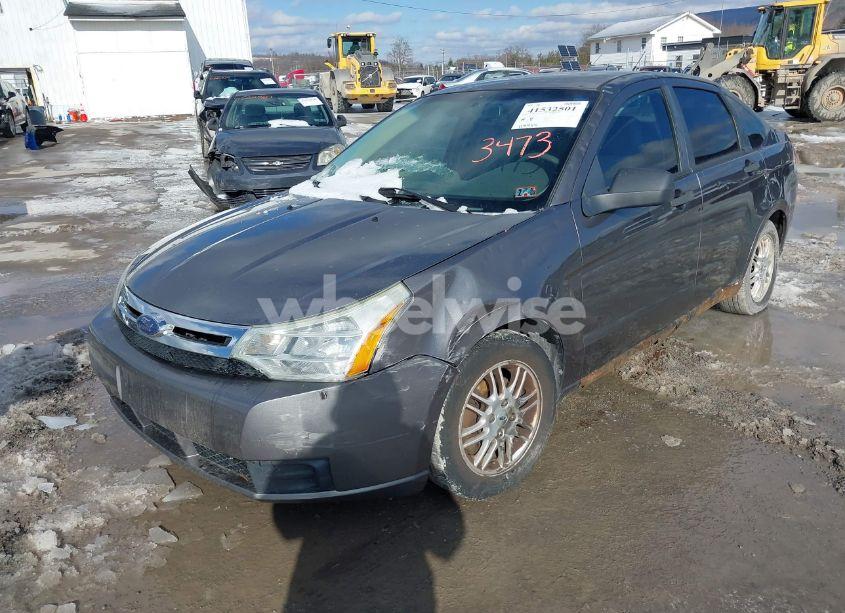 Photo 6 of 2010 Ford Focus SE (VIN 1FAHP3FN8AW193473)