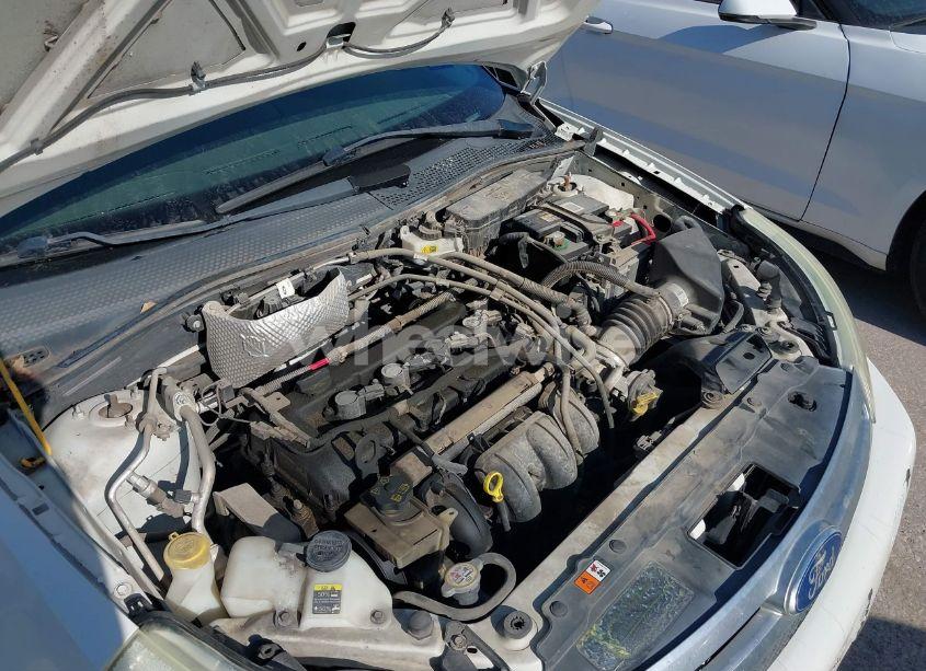 Photo 10 of 2011 Ford Focus SE (VIN 1FAHP3FN8BW164623)