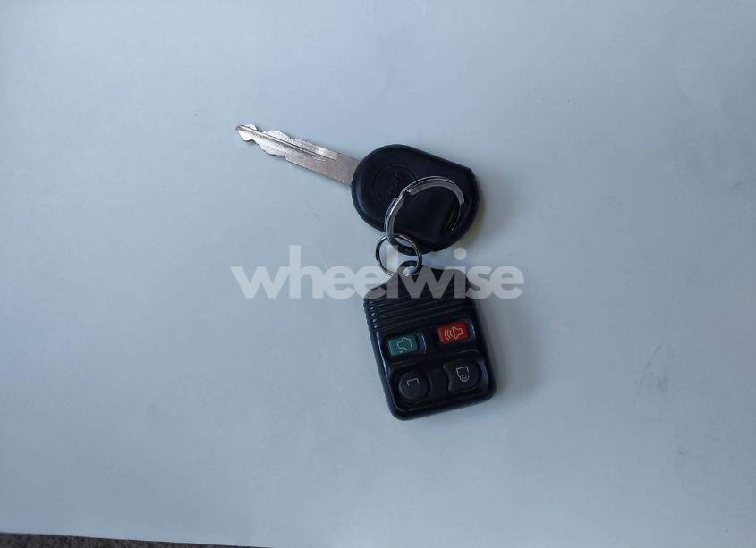 Photo 11 of 2011 Ford Focus SE (VIN 1FAHP3FN8BW164623)