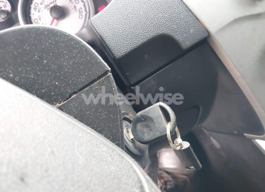 Photo 11 of 2011 Ford Focus SE (VIN 1FAHP3FN8BW164928)