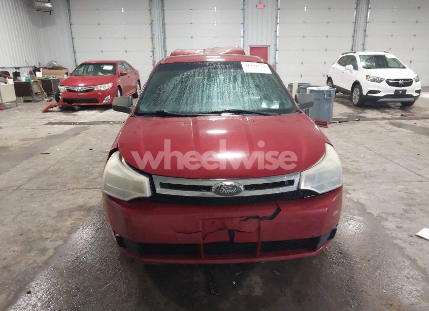 Photo 12 of 2010 Ford Focus SE (VIN 1FAHP3FN9AW140152)