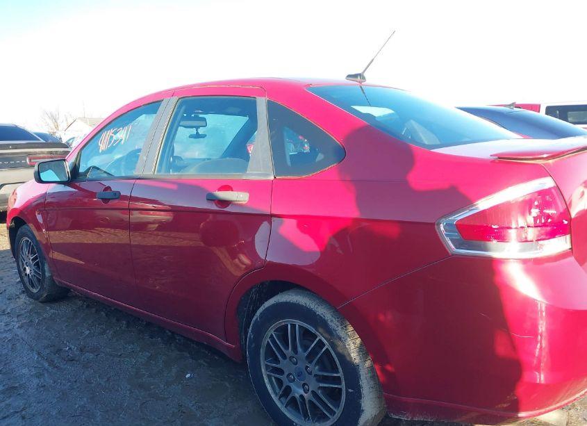 Photo 14 of 2010 Ford Focus SE (VIN 1FAHP3FN9AW141317)