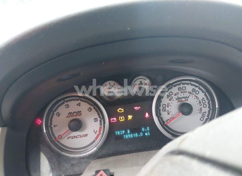 Photo 7 of 2010 Ford Focus SE (VIN 1FAHP3FN9AW146923)