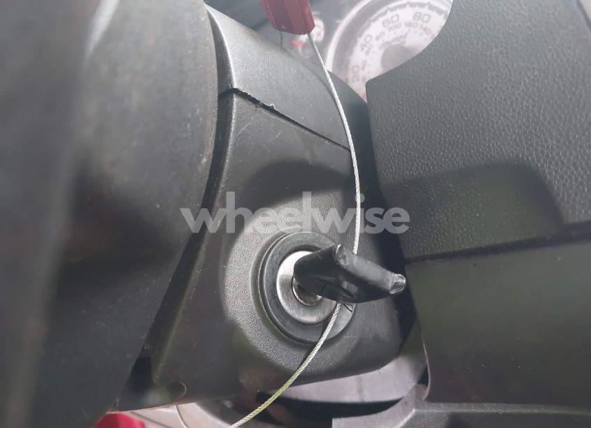 Photo 11 of 2010 Ford Focus SE (VIN 1FAHP3FN9AW286891)