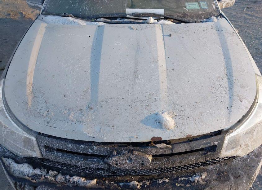 Photo 10 of 2011 Ford Focus SE (VIN 1FAHP3FN9BW109744)