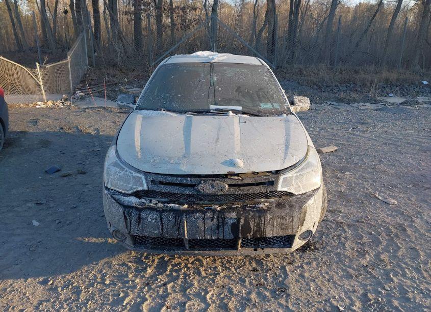 Photo 6 of 2011 Ford Focus SE (VIN 1FAHP3FN9BW109744)