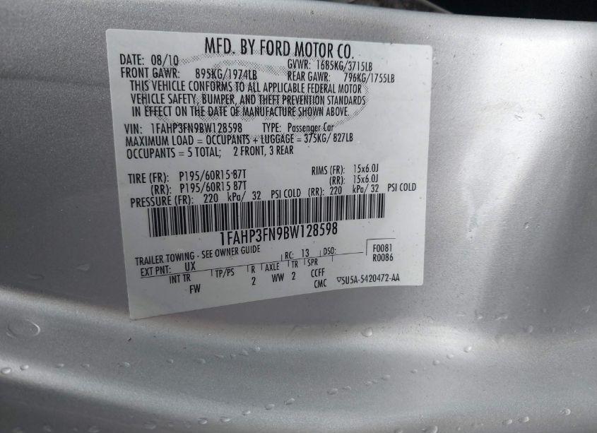 Photo 9 of 2011 Ford Focus SE (VIN 1FAHP3FN9BW128598)