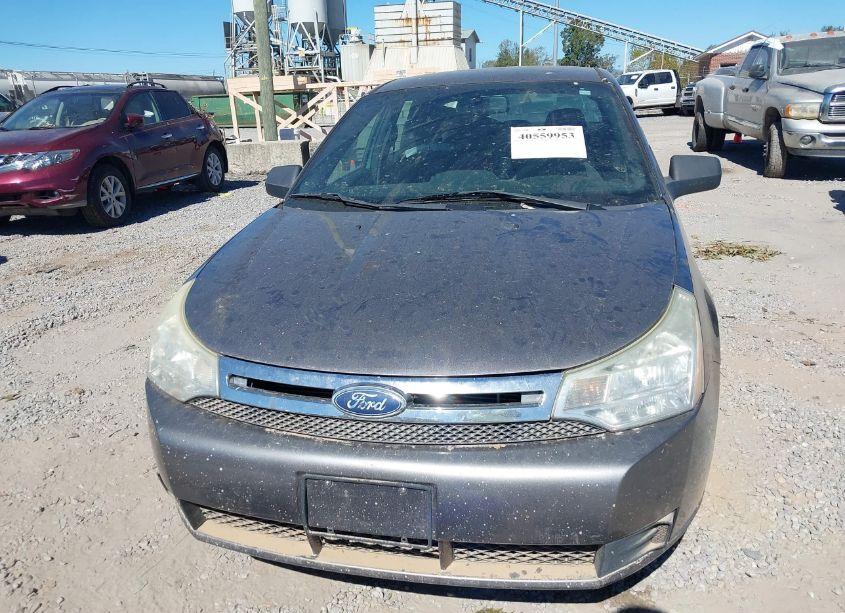 Photo 11 of 2011 Ford Focus SE (VIN 1FAHP3FN9BW177199)