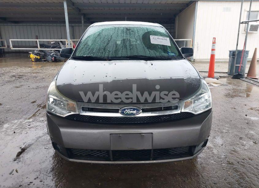 Photo 12 of 2011 Ford Focus SE (VIN 1FAHP3FN9BW196836)